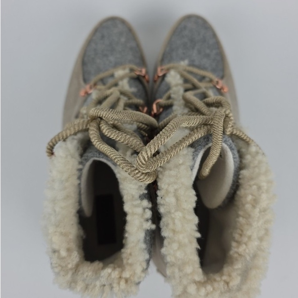 Sorel Women's Beige and Gray Winter Boots - Picture 3 of 5